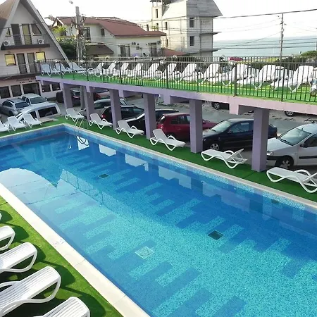 بيت ضيافة Pensiunea Iubesc Marea