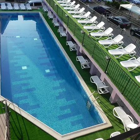 بيت ضيافة Pensiunea Iubesc Marea كوستِنيست