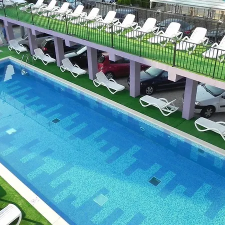 Guest house Pensiunea Iubesc Marea 3*