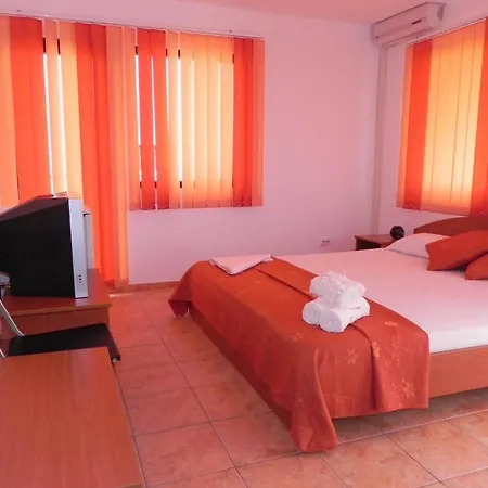 بيت ضيافة Pensiunea Iubesc Marea 3*